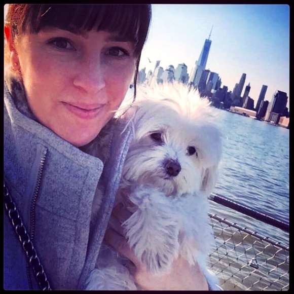 Meet your Posher, Rachelle - Picture 1 of 1